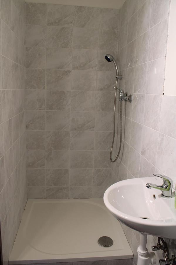 Dluhonska Apartments Prerov Bagian luar foto